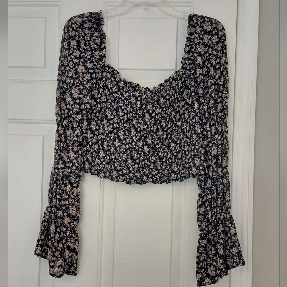 Wild Fable Floral Ruffle Crop Black Smocked Feminine Party Blouse Shirt Sz Large